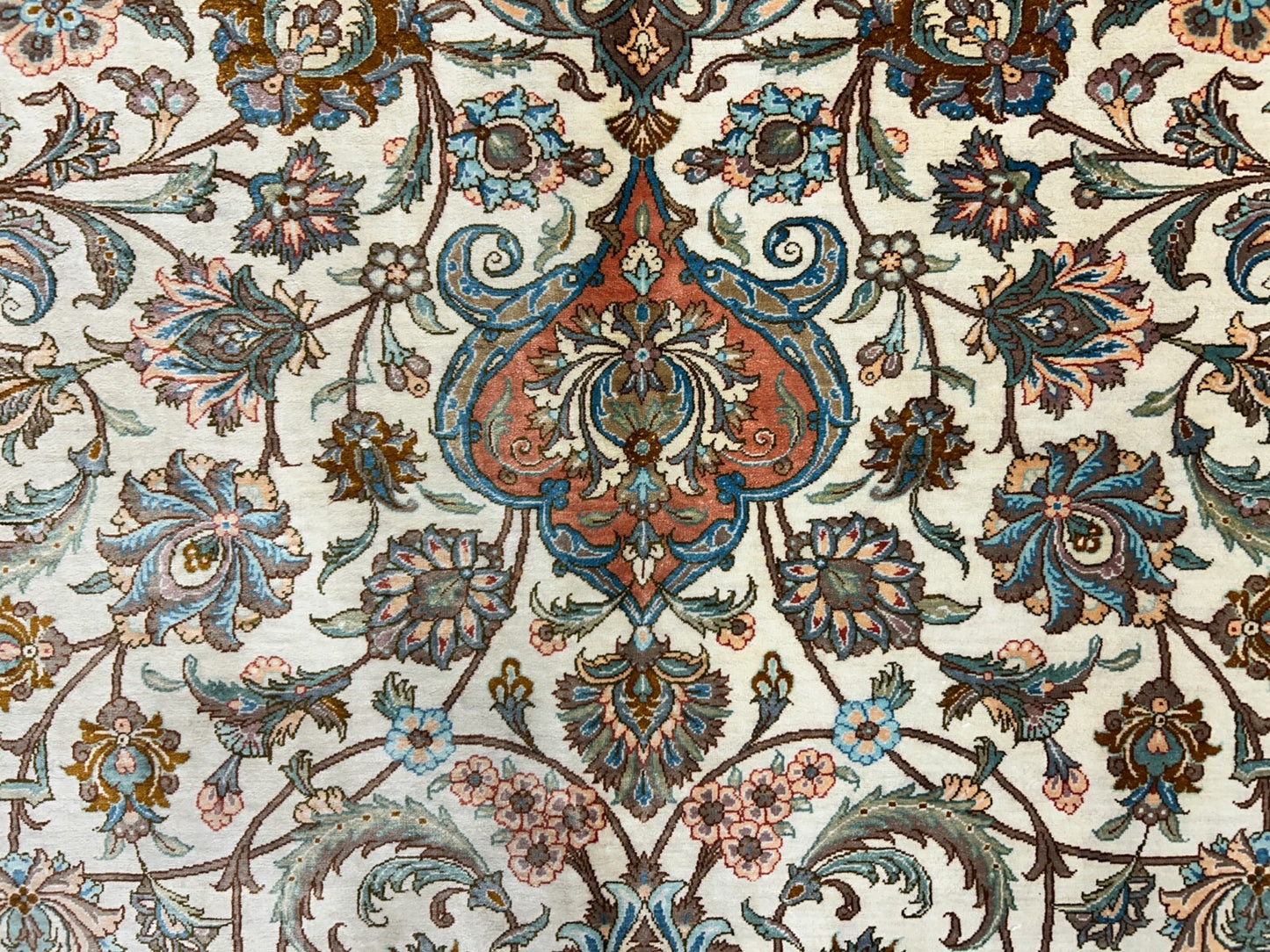 9'10"x13' Exquisite Signed Hand-Knotted 100% Silk Qume Rug