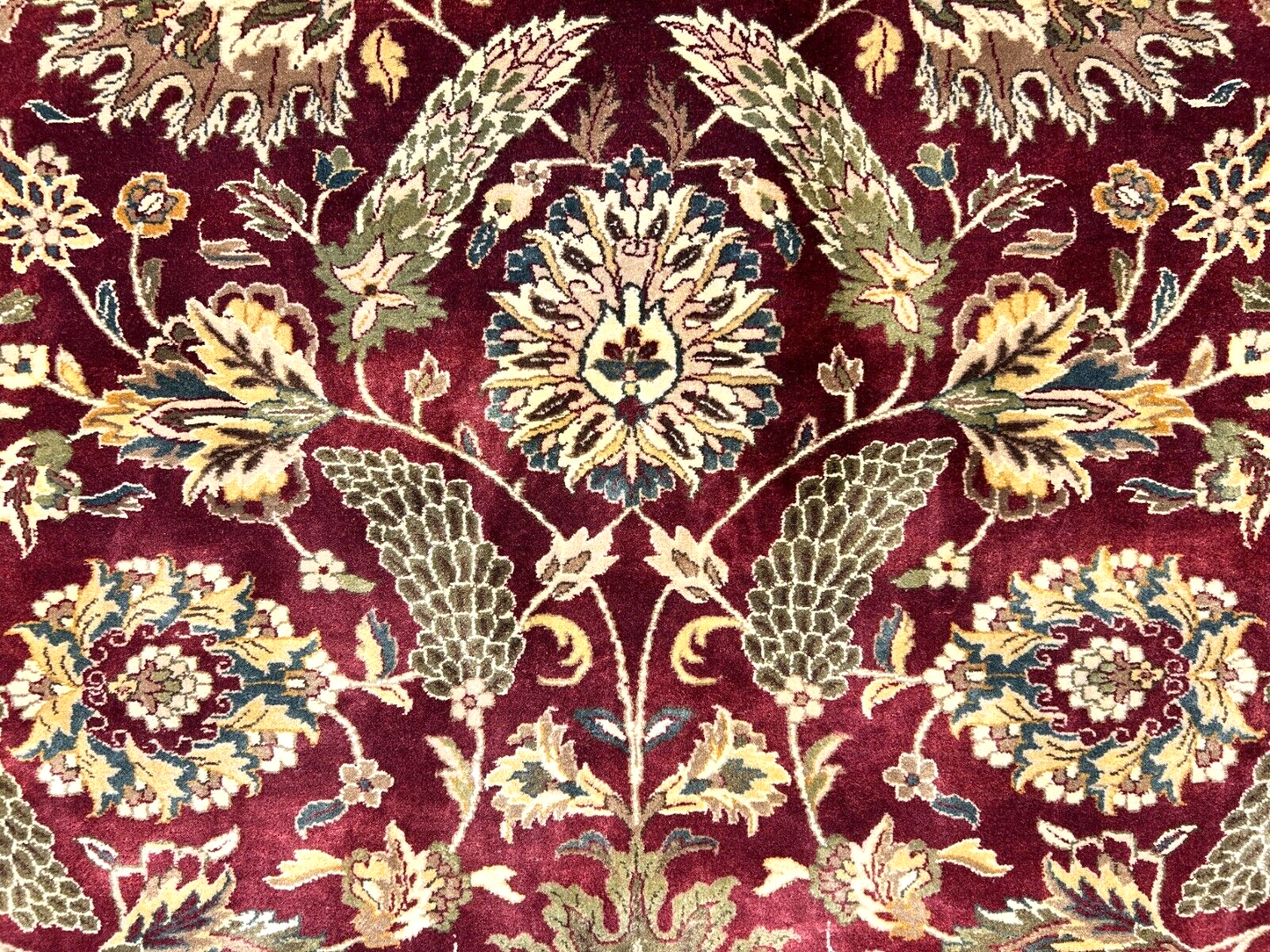 7'x10' Hand-Knotted 100% Wool Pile Agra Carpet - Area Rug