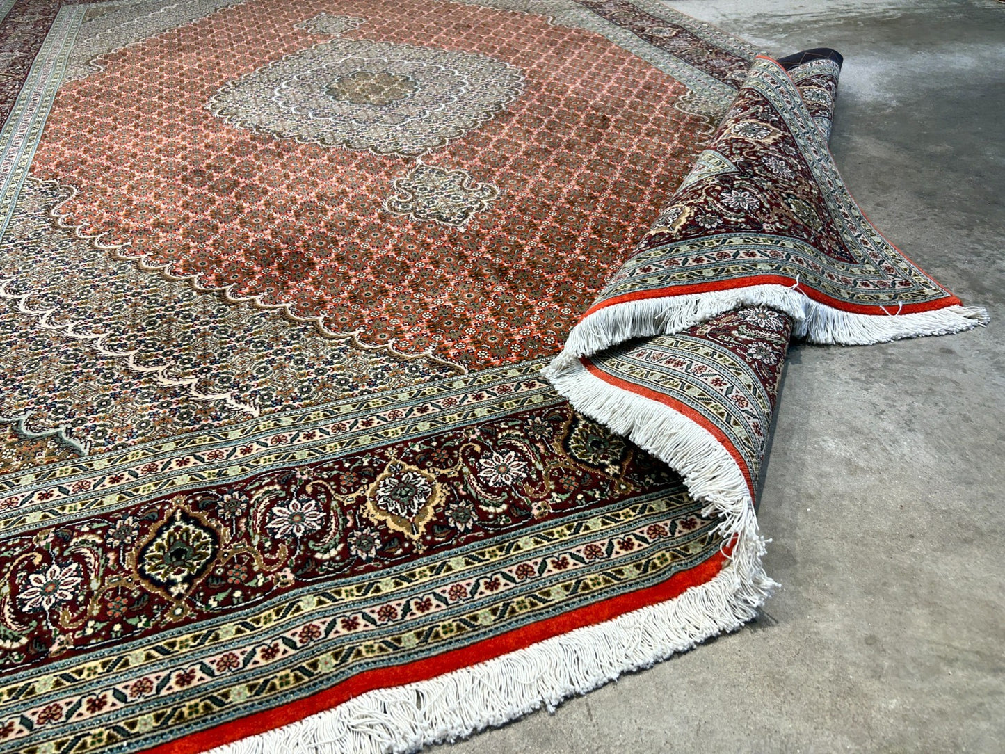 6'6"x9'6" Fine Hand-Knotted Wool & Silk Blend Tabrize Mahi Carpet - Area Rug