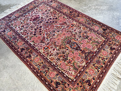 3'3"x5'4" Very Fine Hand-Knotted 100% Wool Pile Persiane Kashane Rug