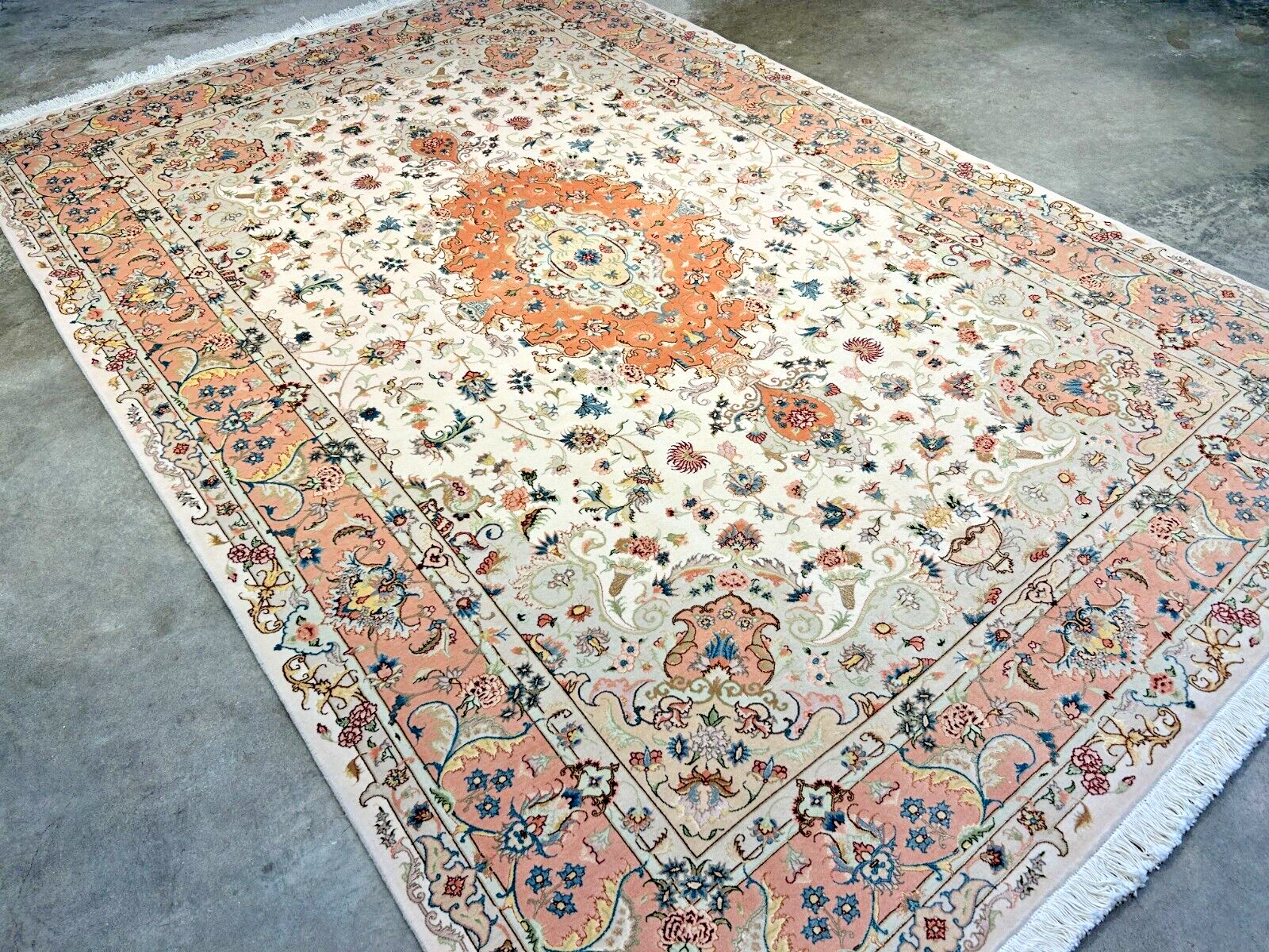 6'7"x9'10" Extra-Fine Hand-Knotted Wool & Silk Blend Tabrize Carpet - Area Rug