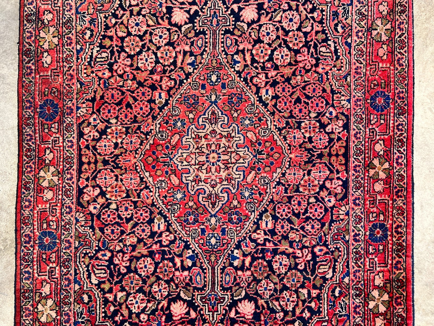 Rare Antique _ 3'5"x5'3" Hand-Knotted 100% Wool Pile Sarouke Josan Area Rug