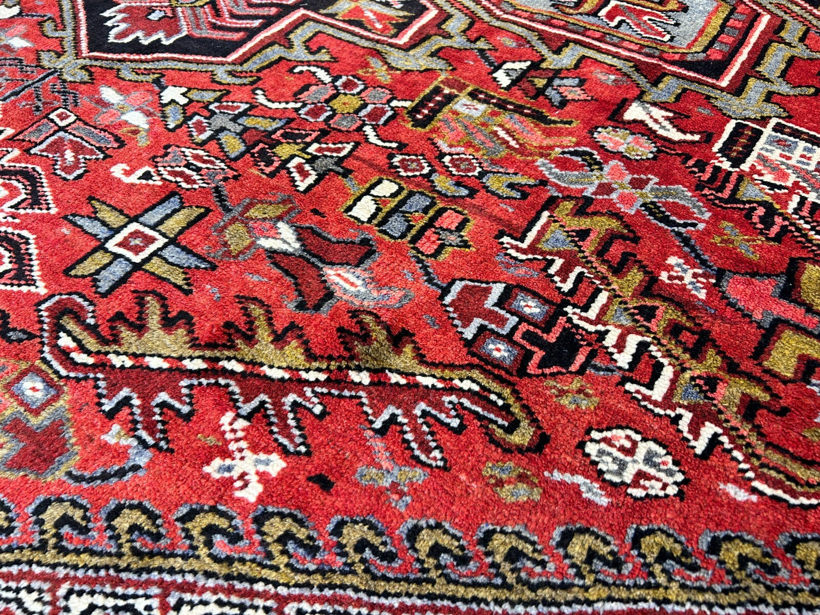 9'x11'5" Hand-Knotted 100% Wool Pile Herize Rug