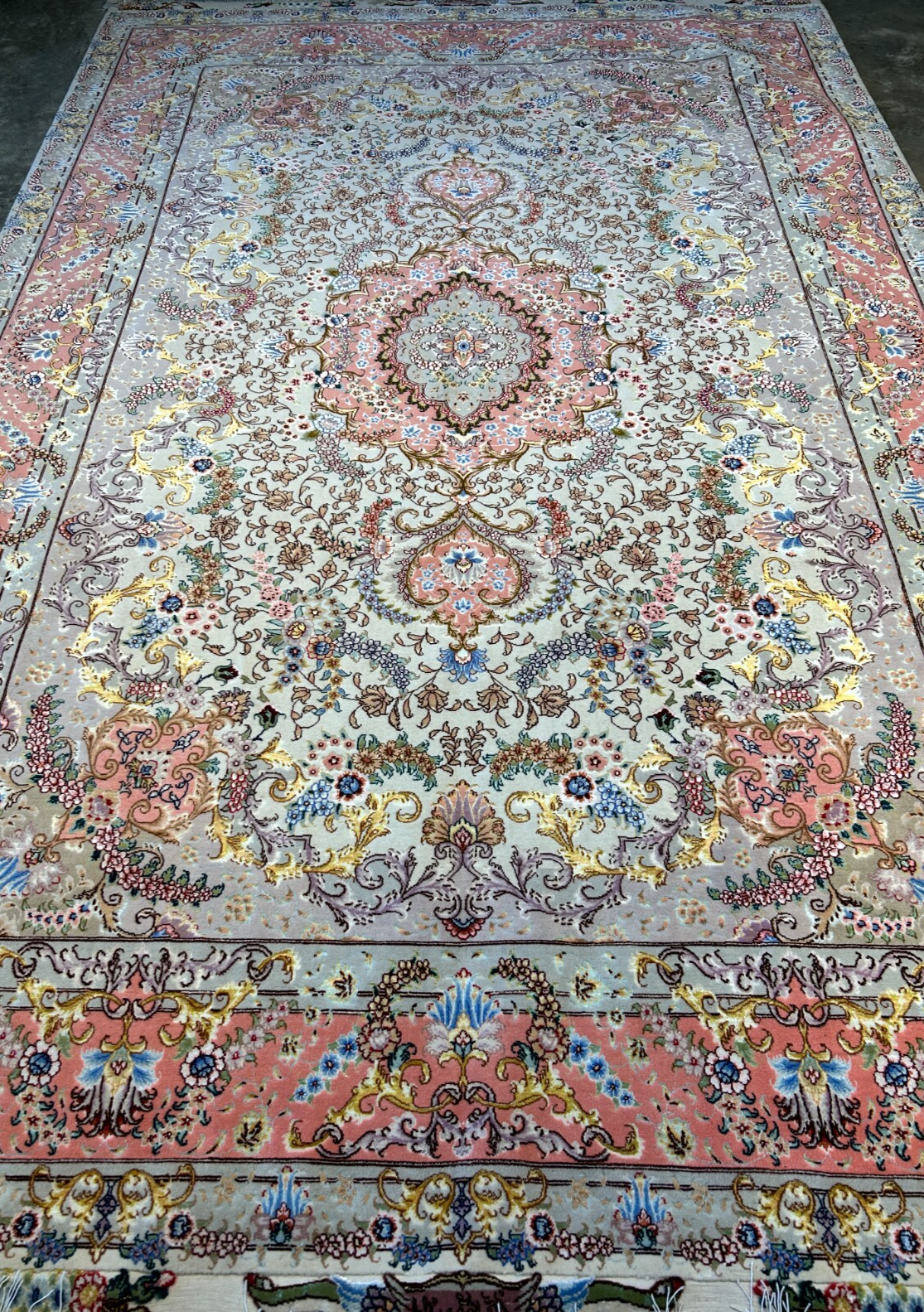 6'8"x10'3" Extra-Fine Signed Hand-Knotted Wool & Silk Tabrize Rug - Area Carpet