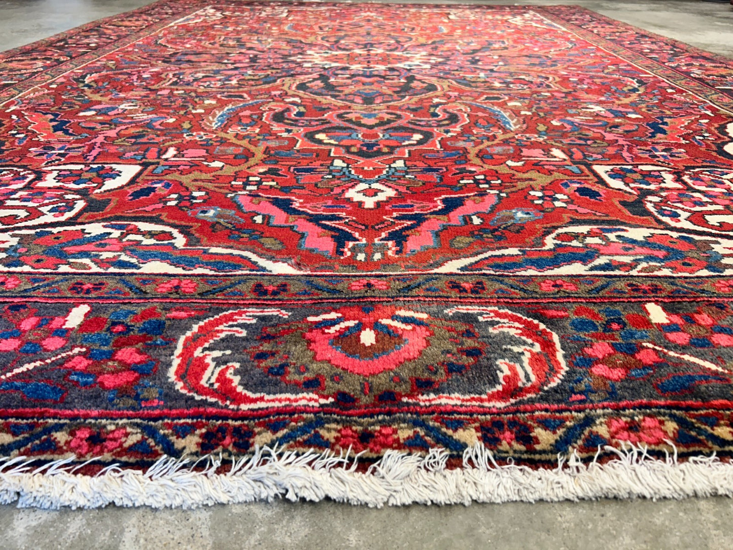 8'2"x11'6" Hand-Knotted 100% Wool Pile Herize Rug