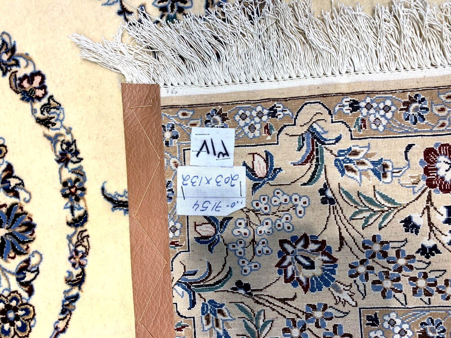 4'4"x6'8" Very Fine Hand-Knotted Wool & Silk Blend Naine Carpet - Area Rug