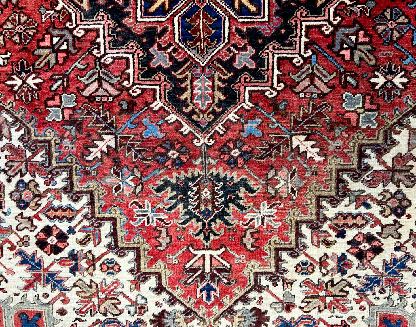 6'7"x9'7" Hand-Knotted 100% Lamb Wool Herize Carpet - Area Rug