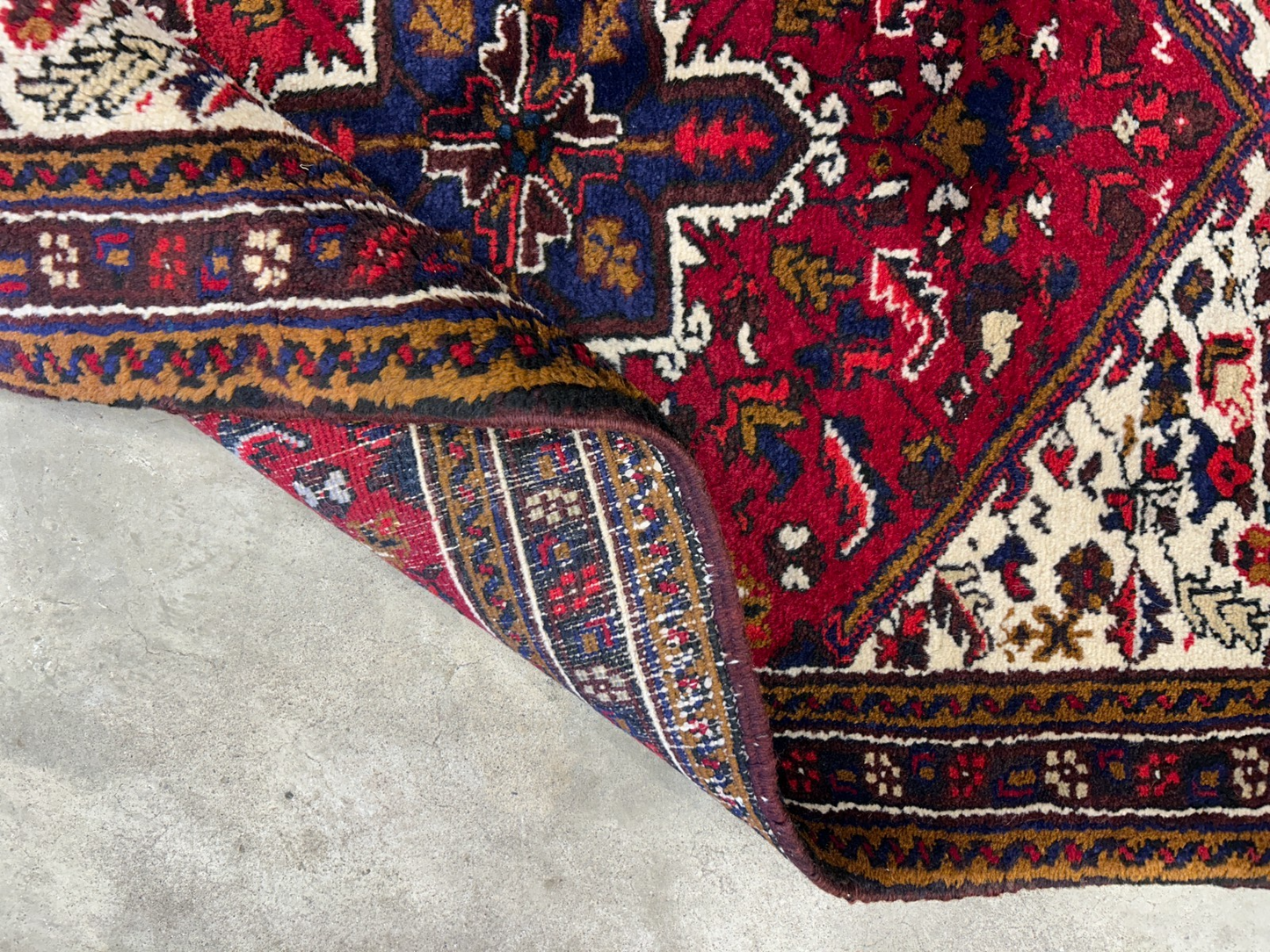 3'x4'6" Hand-Knotted 100% Wool Pile Herize Area Rug - Carpet