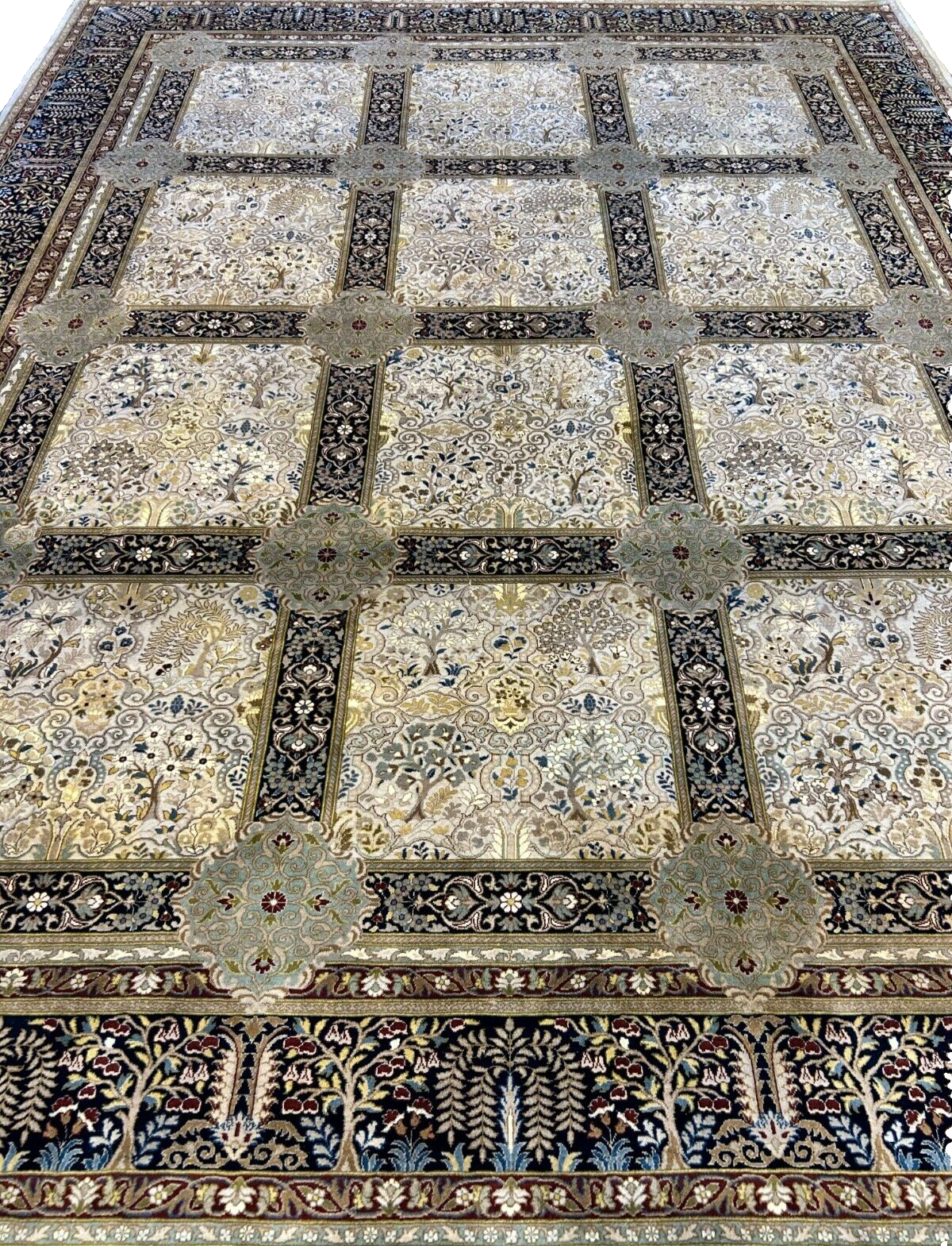 9'2"x12'4" Fine Hand-Knotted 100% Wool Pile Floral Carpet - Area Rug