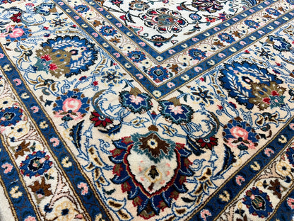 10'5"x13'8" Hand-Knotted 100% Wool Pile All-over Kashane Rug
