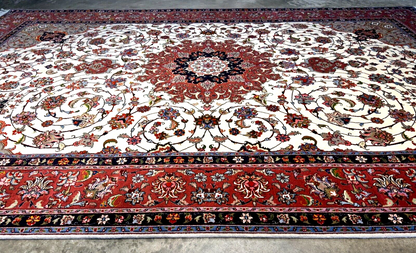 6'2"x9'3" Fine Hand-Knotted Wool & Silk Blend Tabrize Carpet - Area Rug