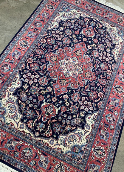 4'0'' x 6'2'' Hand Knotted 100% Wool Kashane Design Area Rug