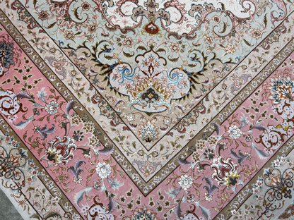 8'2"x11'8" Extra Fine 80-Raj Hand-Knotted Wool & Silk Tabrize Rug