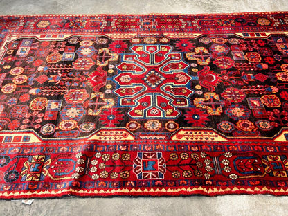 5'0" x 9'10" Hand-Knotted 100% Wool Carpet - Nahavande Area Rug