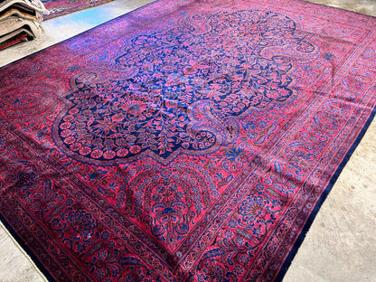 Collector Antique 8'6"x12' Extra Fine Hand-Knotted Wool Kashane Rug