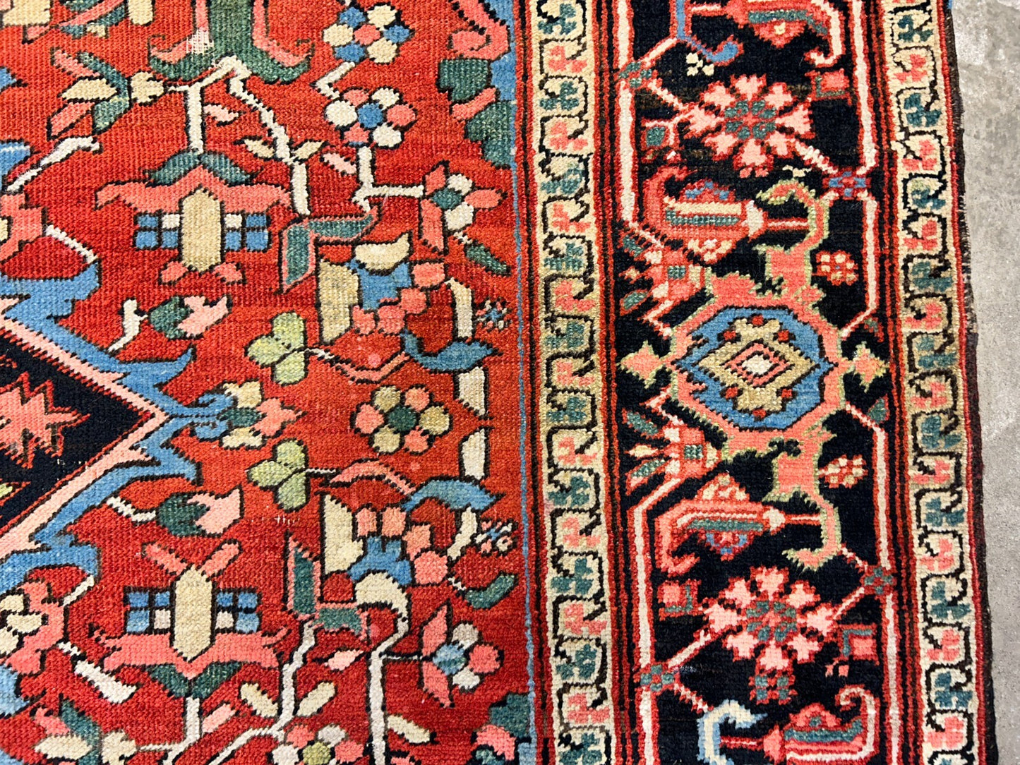 Collector Item - 9'6"x12' Antique Fine Lamb Wool Herize Serapy Hand-Knotted Rug