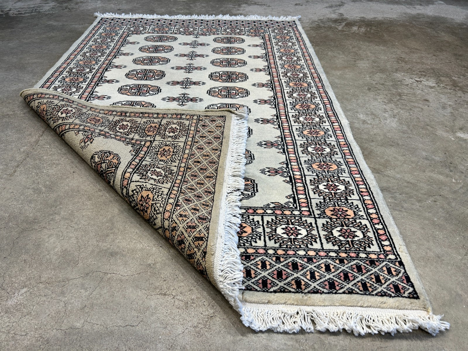 3'1"x4'9" Hand-Knotted 100% Wool Pile Bokhara Rug