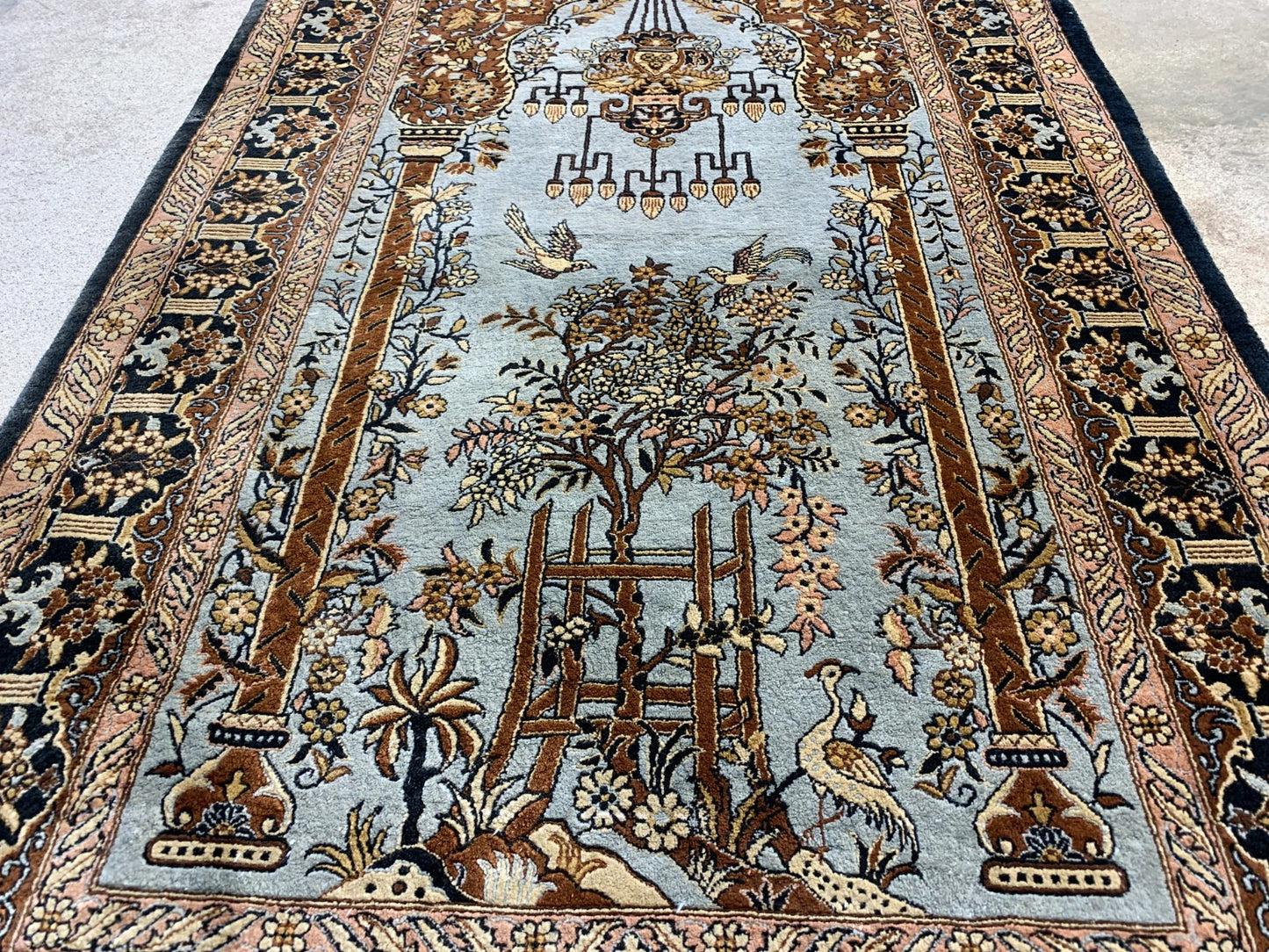2'7"x4'1" Very Fine Hand-Knotted 100% Silk Prayer Rug