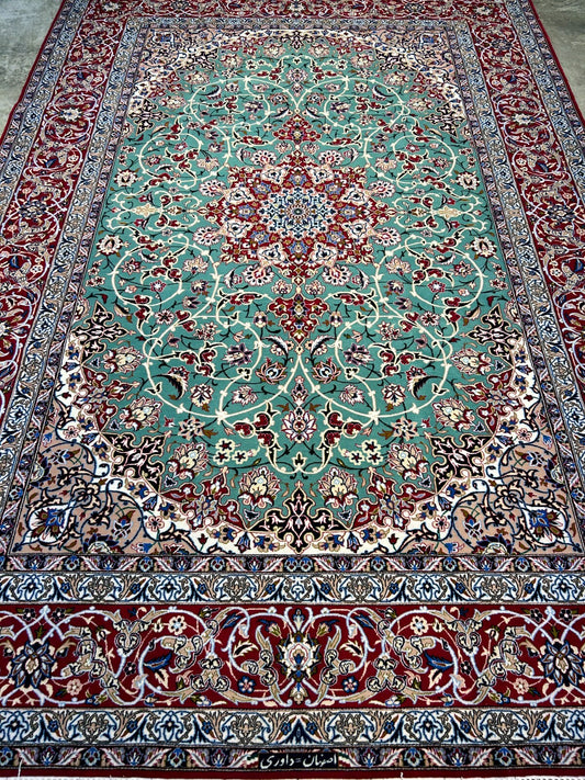 6'9"x10' Extra-Fine Hand-Knotted Wool & Silk Blend Isfahane Area Rug - Signed