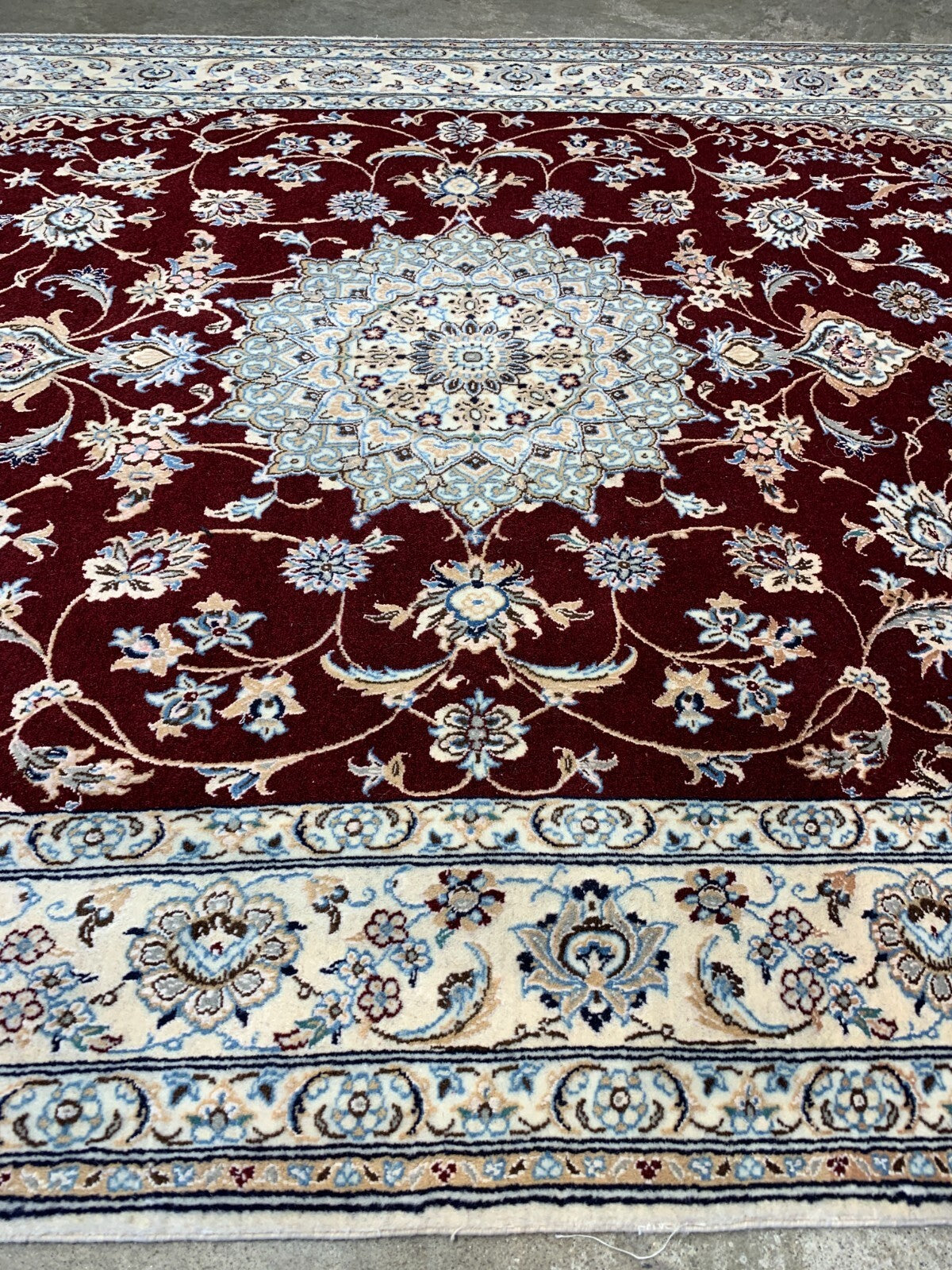 4'1"x6'4" Fine Hand-Knotted Wool & Silk Blend Naine Carpet - Area Rug