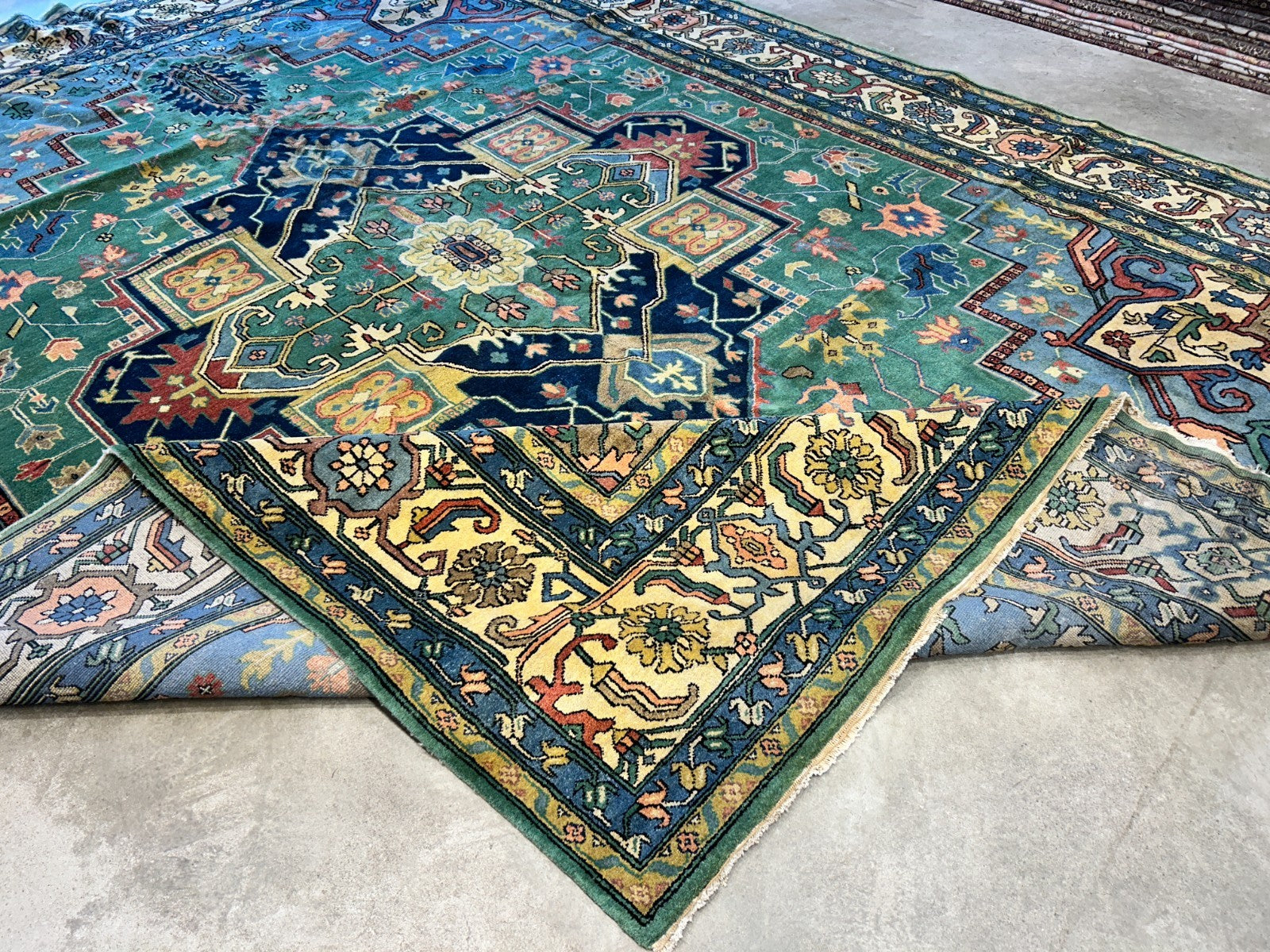 11'11"x15'11" Hand-Knotted 100% Wool Pile Herize Area Rug - Carpet