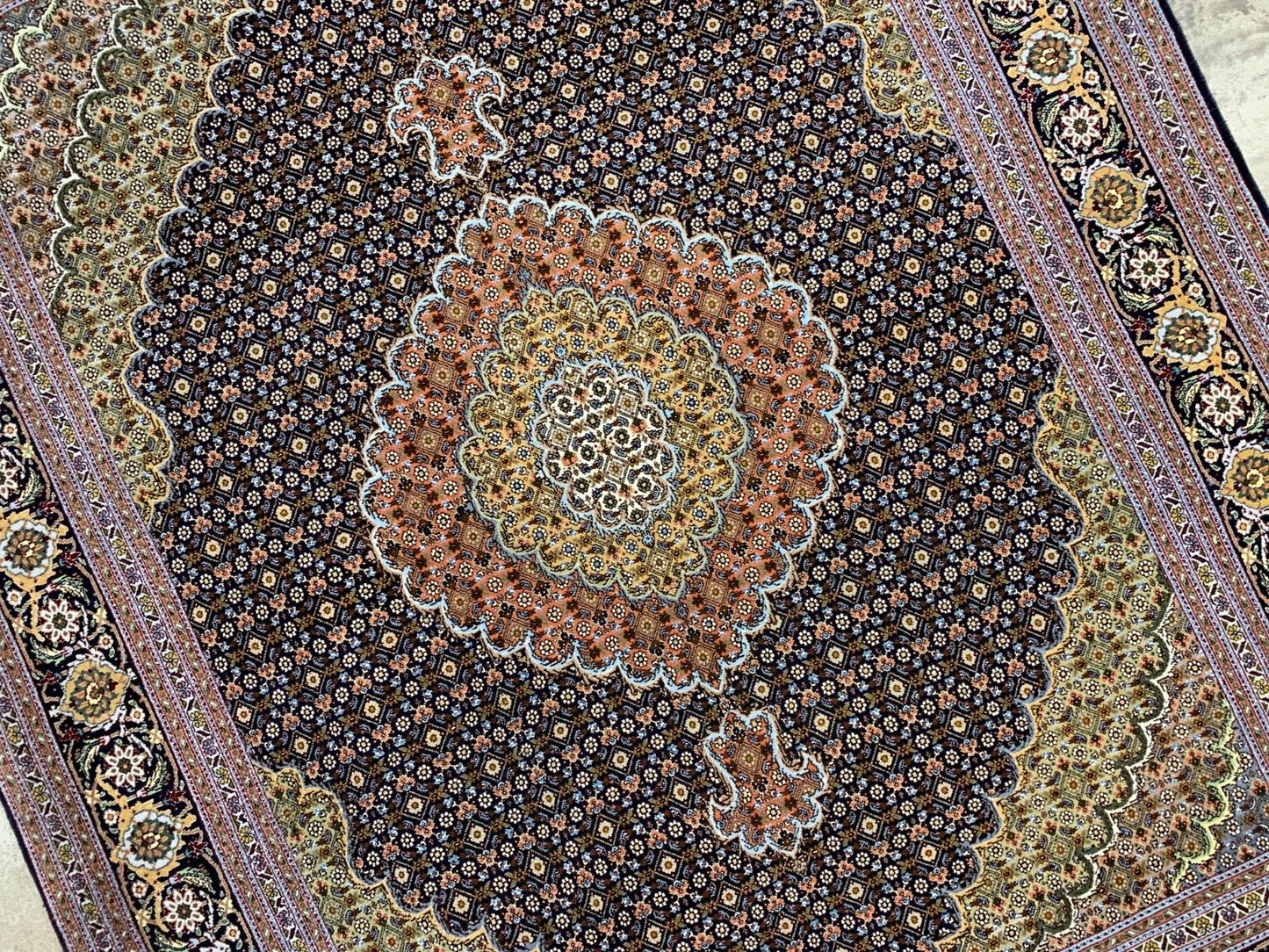 5'x6'5" Fine Hand-Knotted Wool & Silk Blend Tabrize Mahi Carpet - Area Rug