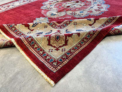 8'10"x11'8" Hand-Knotted 100% Wool Pile Tabrize Rug
