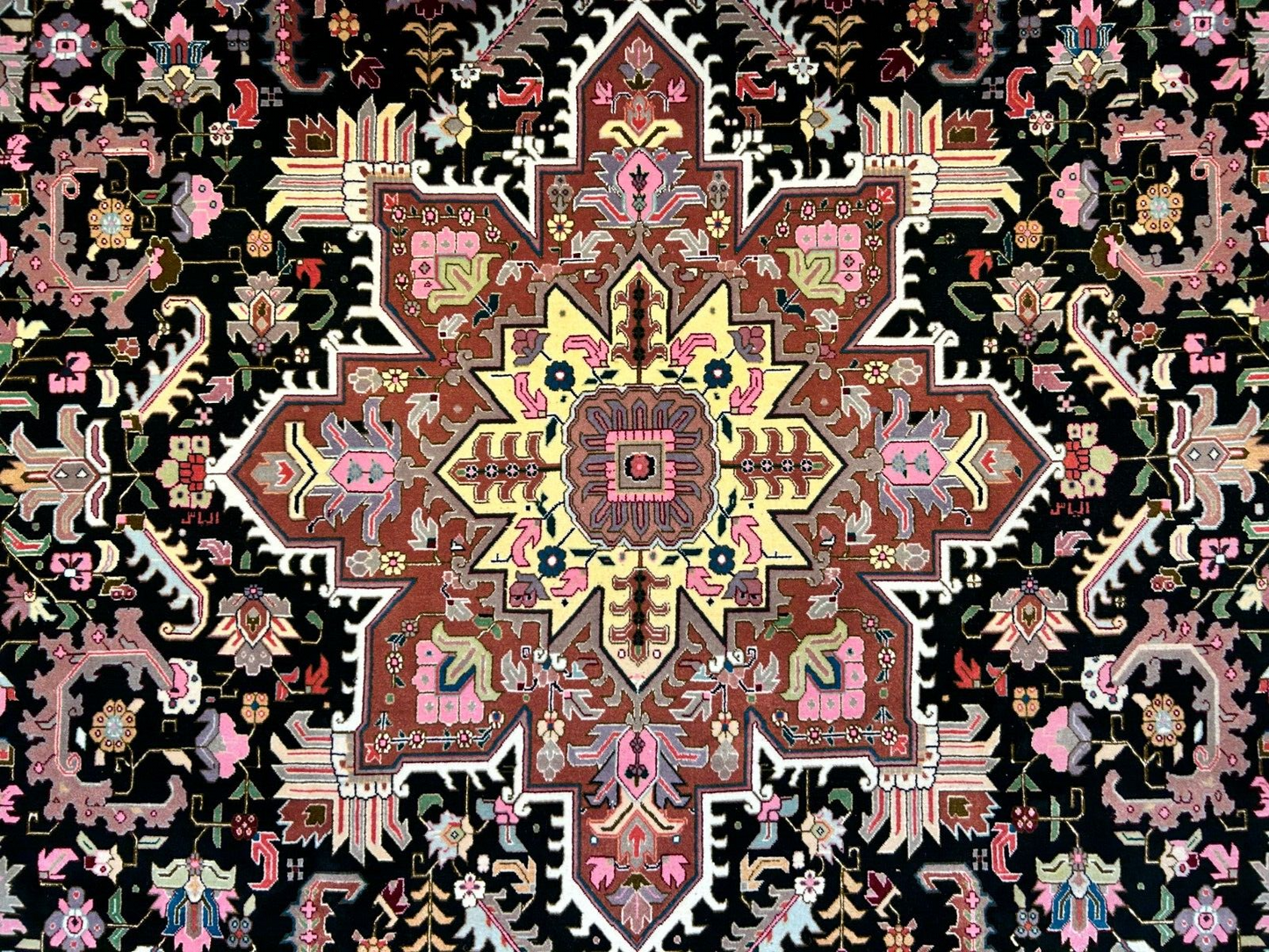 6'6"x9'6" Fine Hand-Knotted Wool & Silk Blend Tabrize Herize Carpet - Area Rug