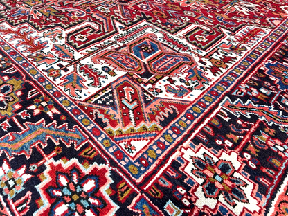 7'10"x11'4" Hand-Knotted 100% Wool Pile Herize Rug