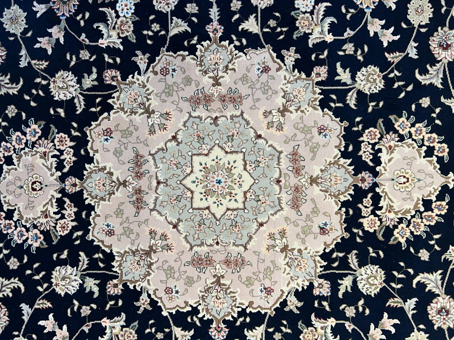 9'x12' Hand-Knotted Wool & Silk Blend Oriental Rug