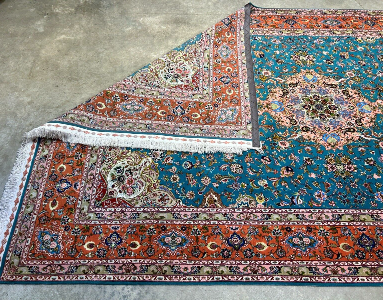 5'9"x9'5" Extra-Fine Hand-Knotted Wool & Silk Blend Tabrize Carpet - Area Rug