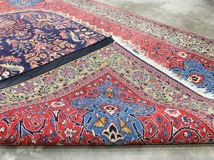 Collector Item -  4'4" x 6'7'' Very Fine Hand-Knotted 100% Wool Kashane Rug