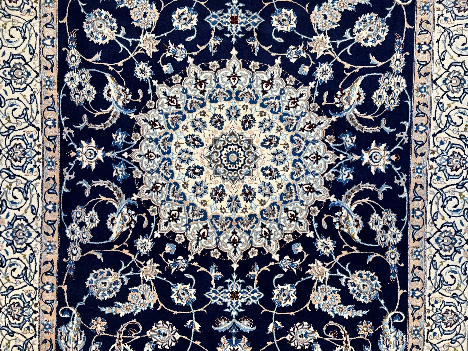 6'5"x10'1" Hand-Knotted Silk & Wool Blend Carpet - Naine Area Rug