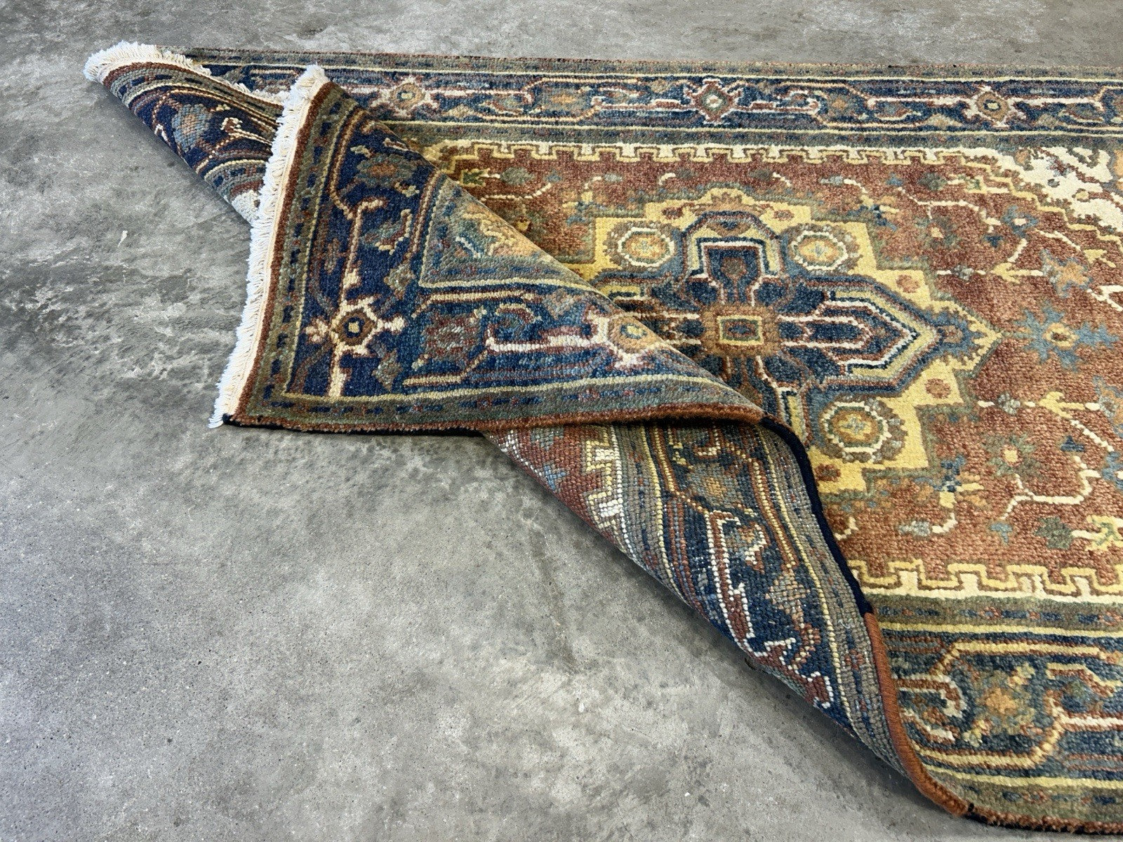 3’1”x5’ Hand-Knotted 100% Wool Indoserapi Area Rug - Carpet