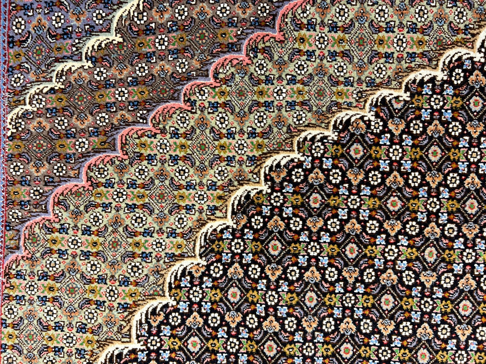 6'7"x9'9" Fine Hand-Knotted Wool & Silk Blend Tabrize Mahi Area Rug