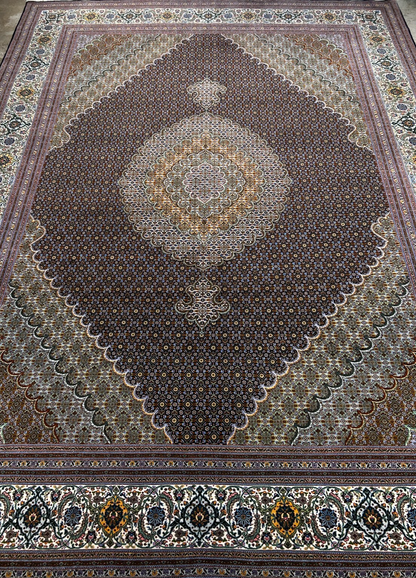 8'3"x11'6" Fine Hand-Knotted Wool & Silk Oriental Rug - Area Carpet