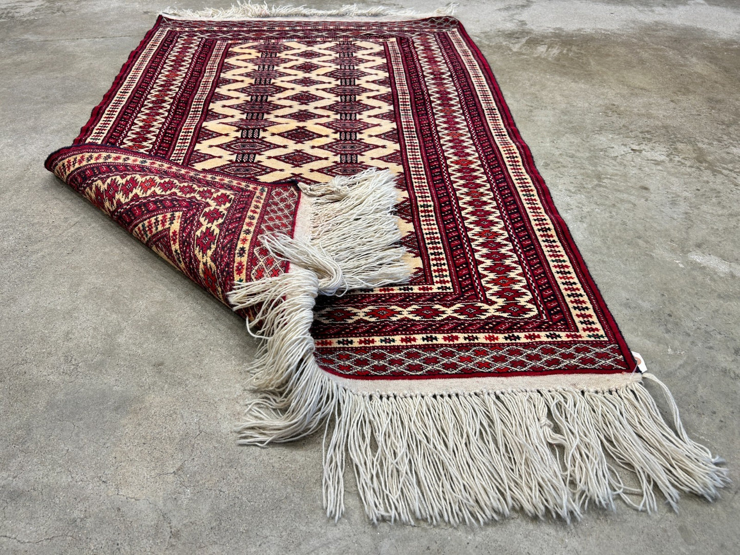2'10"x4'2" Hand-Knotted 100% Wool Pile Bokhara Rug