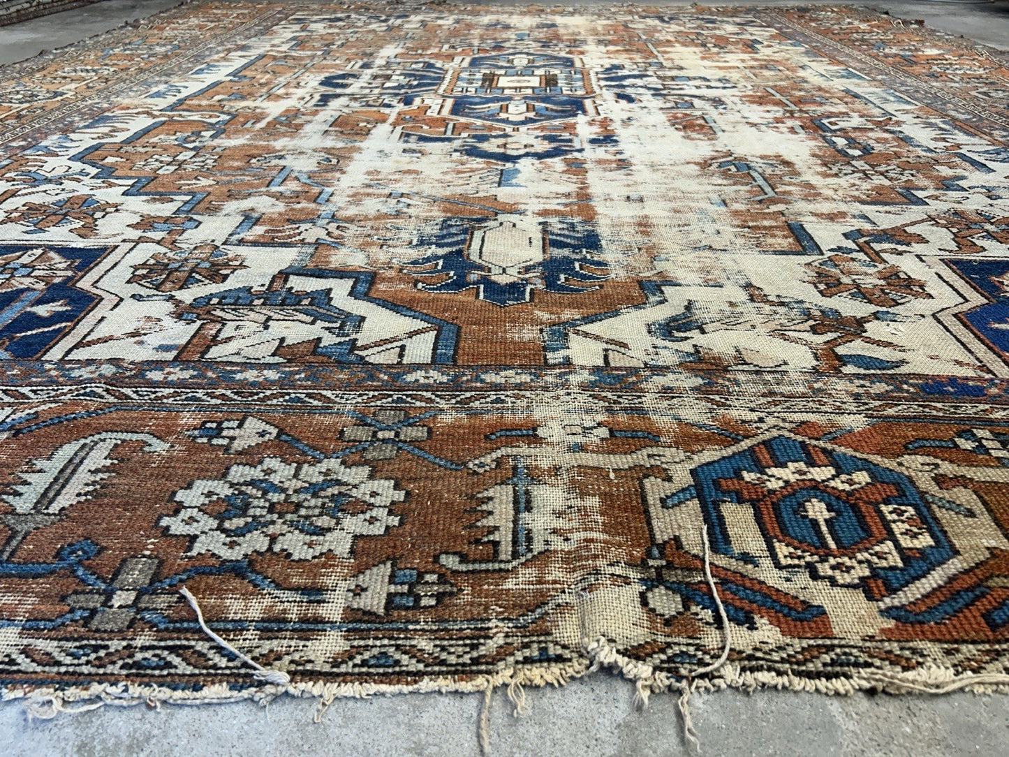 Collector Item- 10’5”x12’8” Old Antique Hand-Knotted Wool Pile Serapie Area Rug