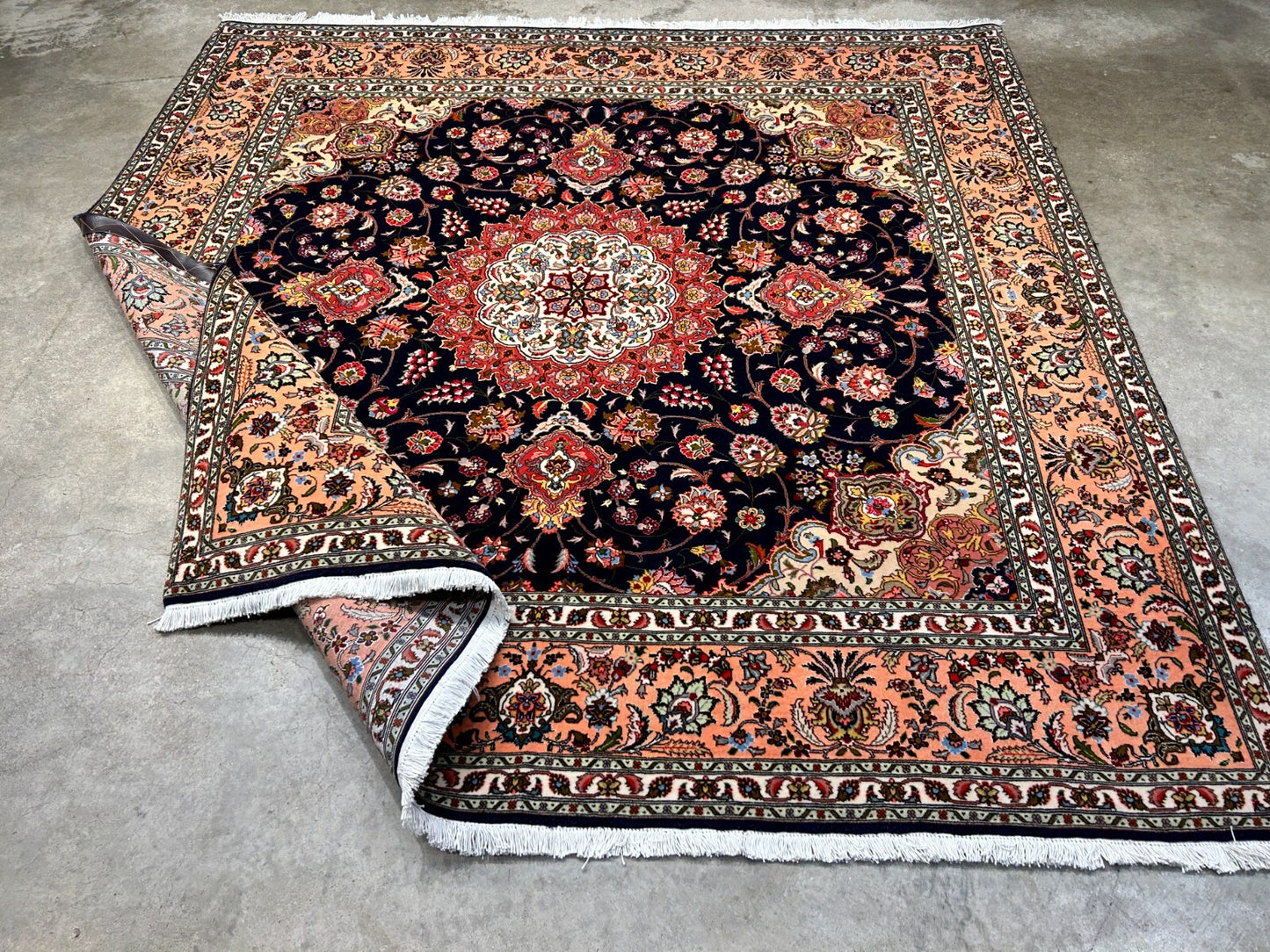 6'5"x6'7" Fine Hand-Knotted Wool & Silk Tabrize Rug - Area Carpet