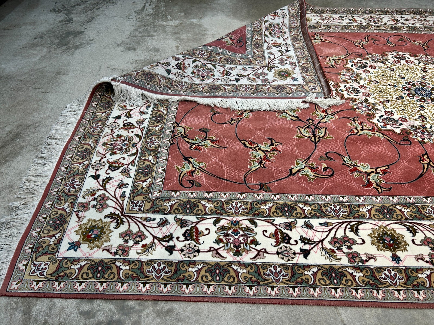 6'8"x10'4" Fine Hand-Knotted Wool & Silk Tabrize Rug - Area Carpet