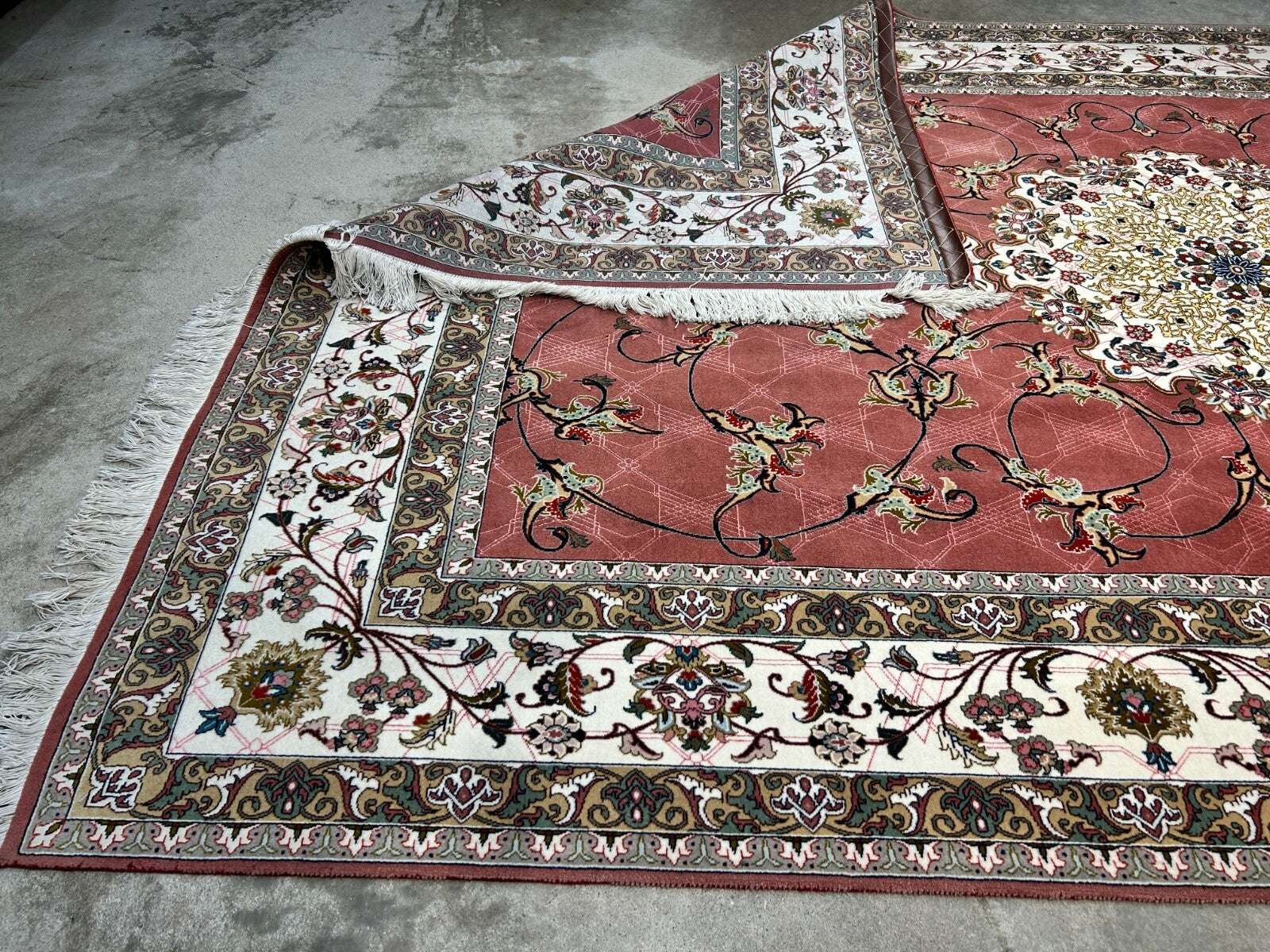 6'8"x10'4" Fine Hand-Knotted Wool & Silk Tabrize Rug - Area Carpet