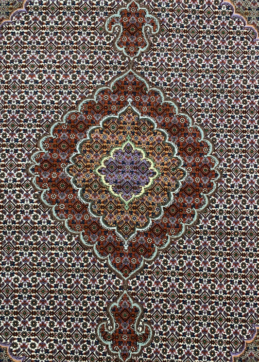 4'9"x6'5" Hand-Knotted Wool & Silk Pile Tabrize Fish Style Area Rug