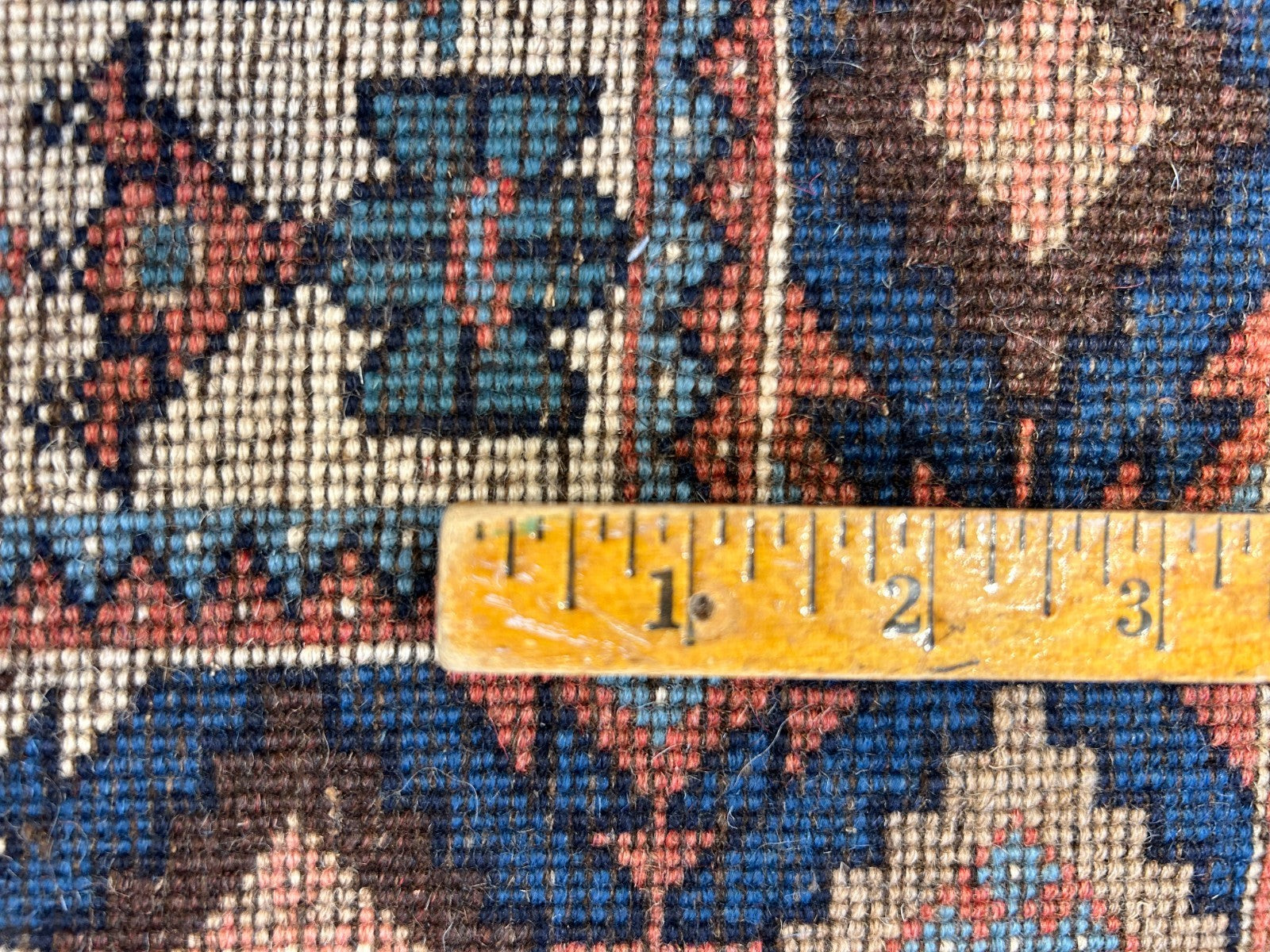 3'2"x5' Hand-Knotted 100% Wool Pile Yalamehe Rug