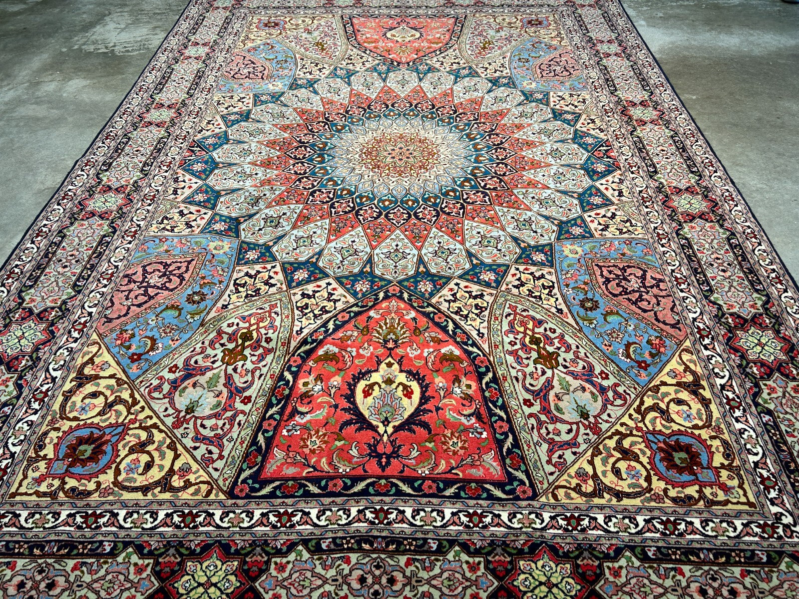 6'8"x10'7" Fine Hand-Knotted Wool & Silk Blend Tabrize Carpet - Area Rug