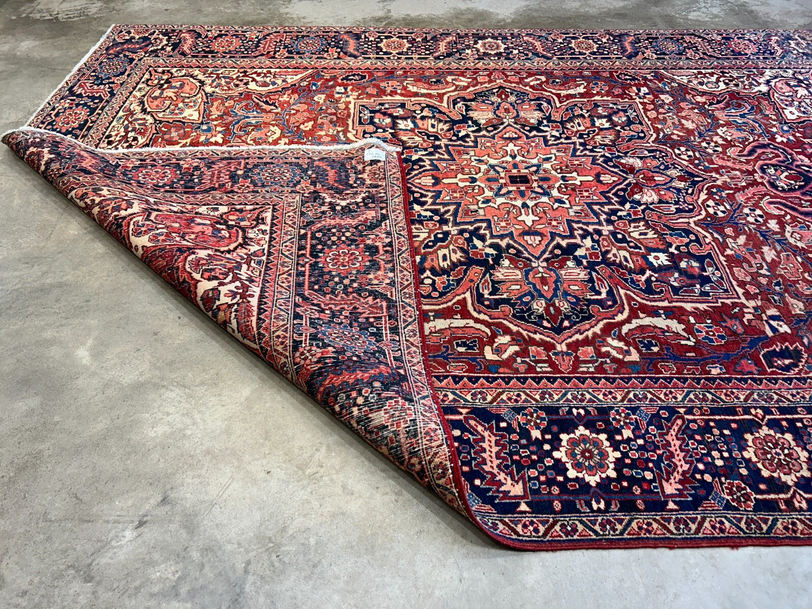8'5"x11'9" Hand-Knotted 100% Wool Pile Herize Rug