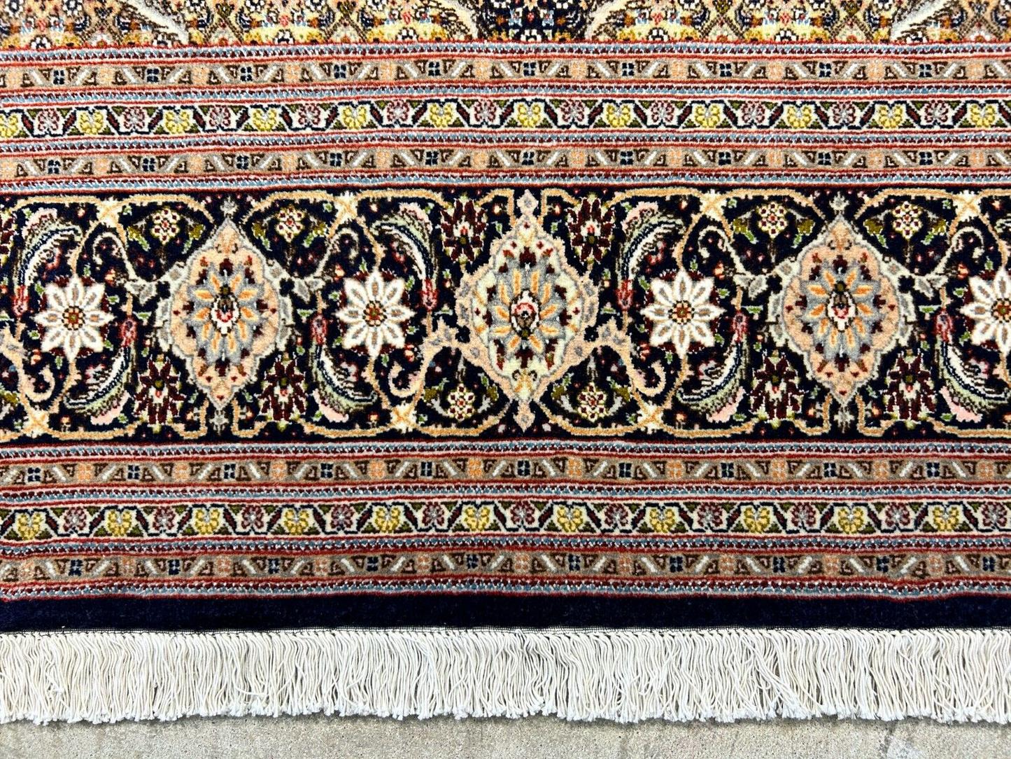 6'6"x9'9" Fine Hand-Knotted Wool & Silk Blend Tabrize Mahi Carpet - Area Rug