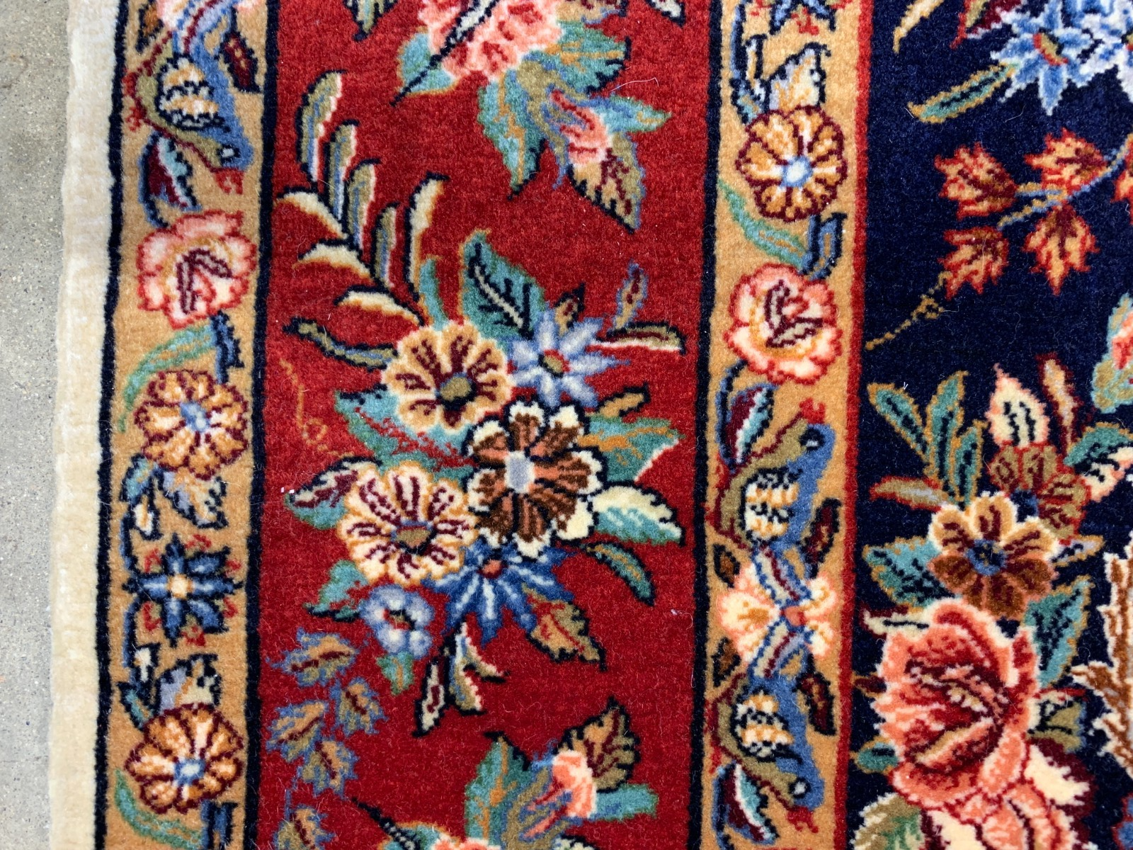 4'2"x6'7" Extra Fine Hand-Knotted Kork Wool Sarouke Rug