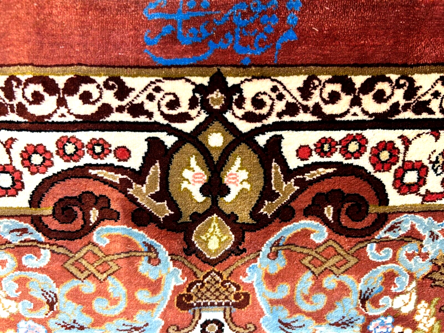 6'6"x9'6" Exquisite Extra-Fine Hand-Knotted 100% Silk Qume Carpet - Area Rug