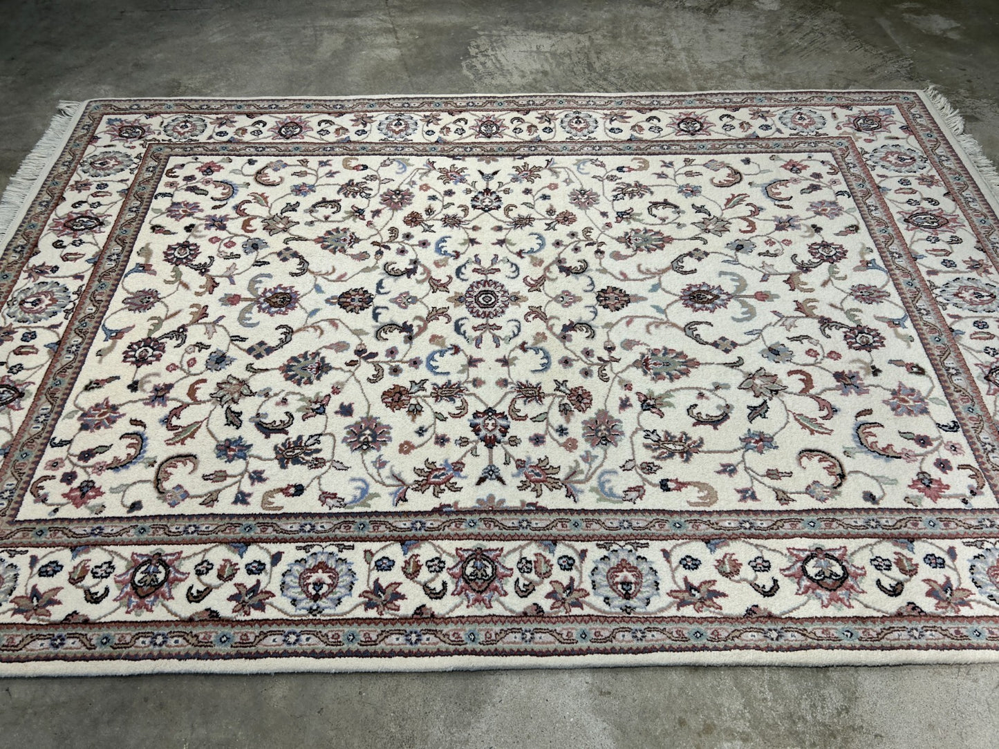 6'x9' Hand-Knotted 100% Wool Carpet - Kashane Design Area Rug