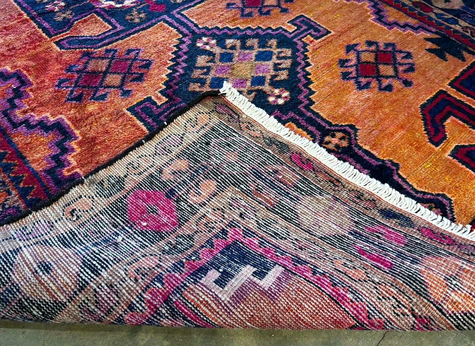 4'9" x 7'7'' Hand-Knotted 100% Wool Carpet - Hamadane Area Rug